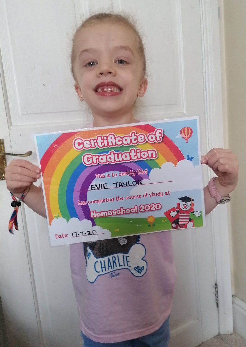 Cat19762017's tweet photo. And that's it....school is out! 🎉🎉 17 weeks of home learning done 🥴 roll on September! Only 6 and a bit weeks to go 👍😜 @ClassPanda @Huntingtower https://t.co/R1A9ojBsvc