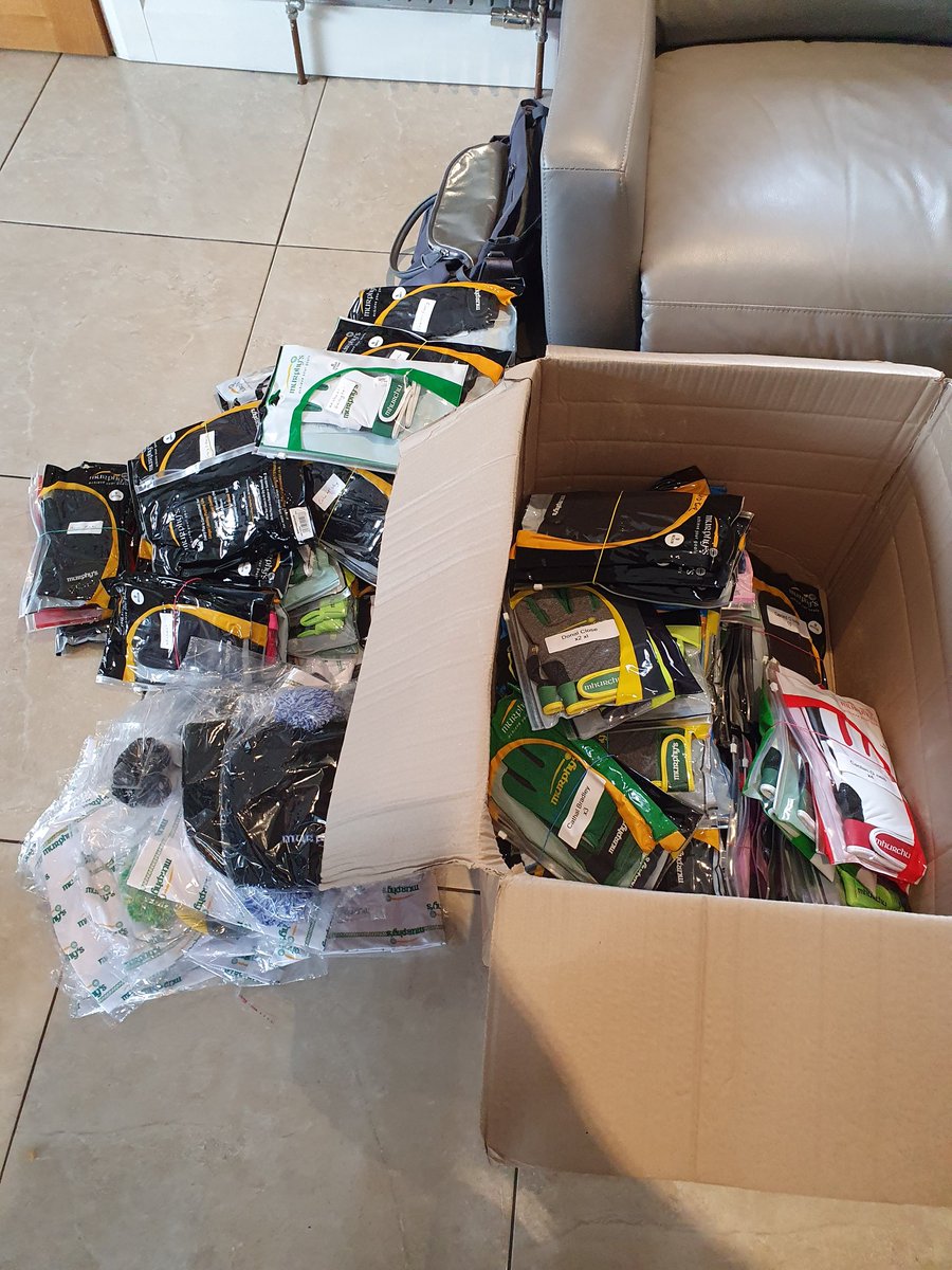 PaddyB14's tweet photo. Thanks to @murphysgloves for the order. Should be enough here to see me into retirement 😄😝 https://t.co/4GVoDVU0Dv