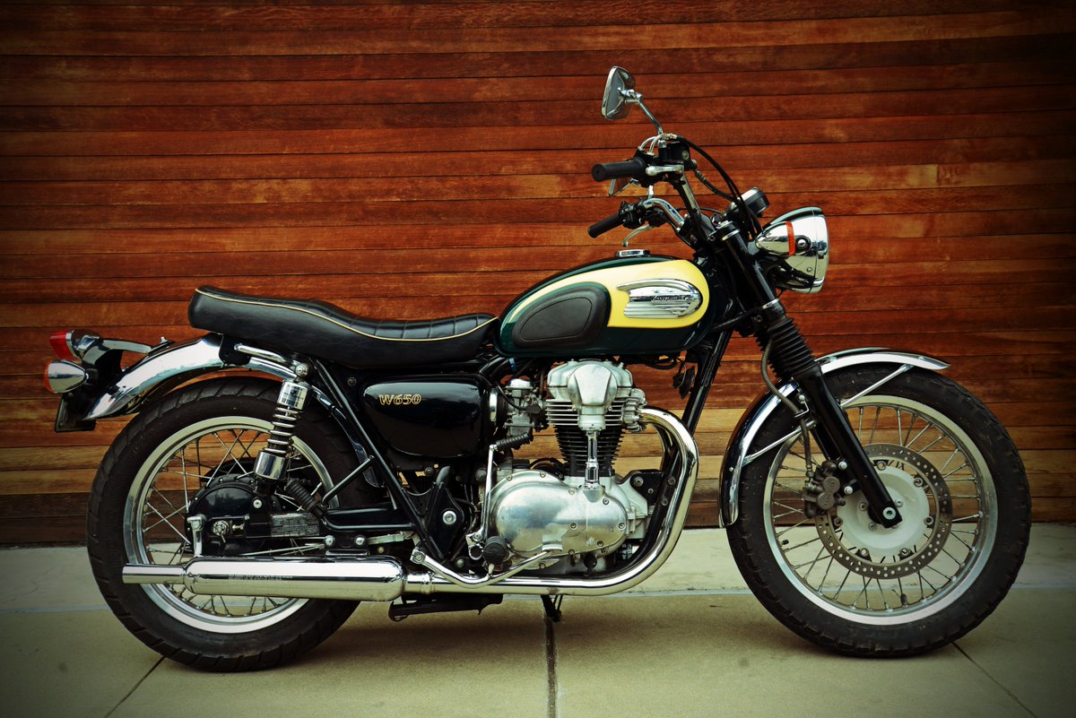 motorcycle1992's tweet photo. https://t.co/OmH5MO8mn9