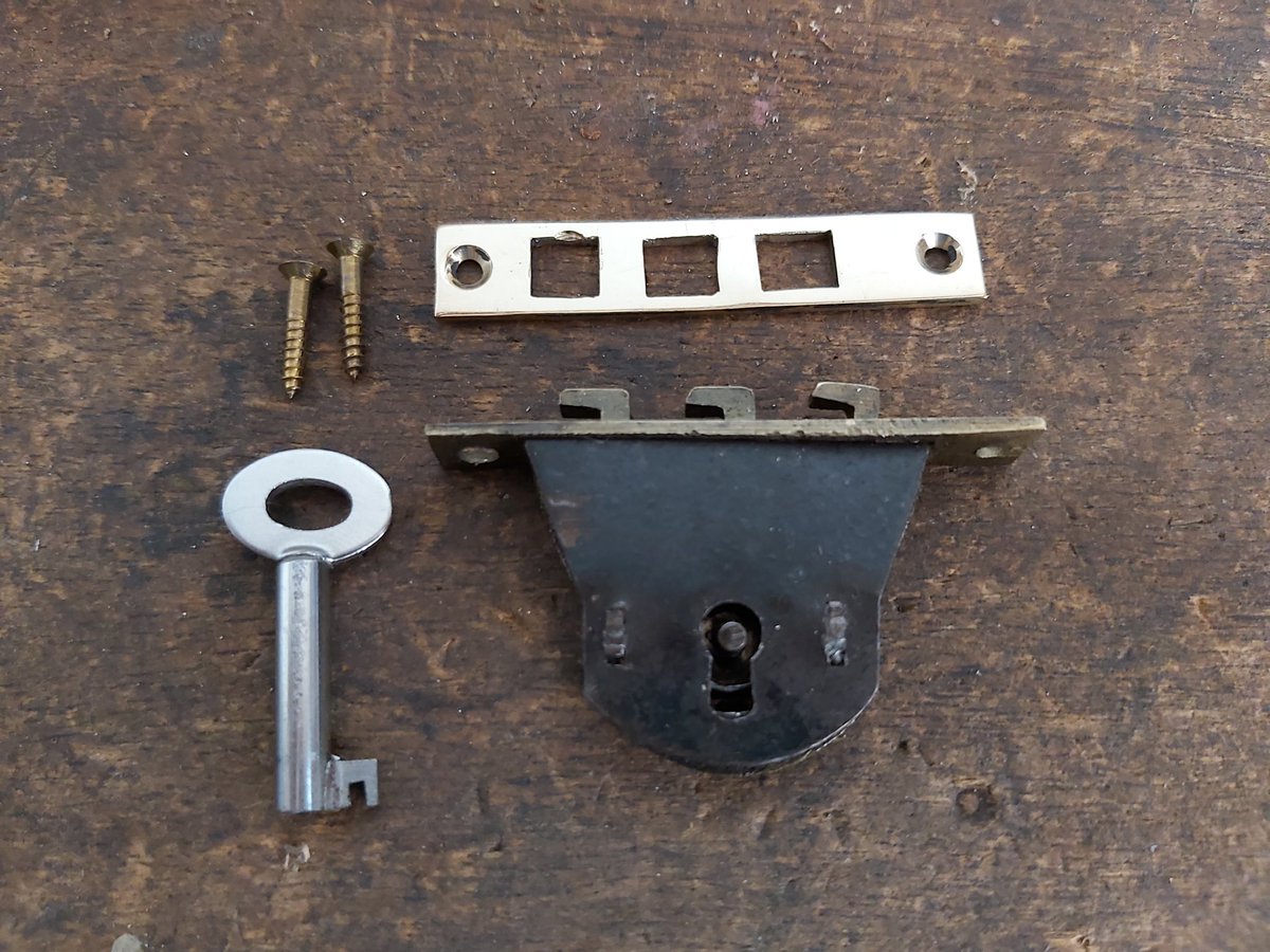 norrisbils's tweet photo. The key was easy enough to make but a lot of filing needed to make the missing keep https://t.co/0jSEgMQHNp