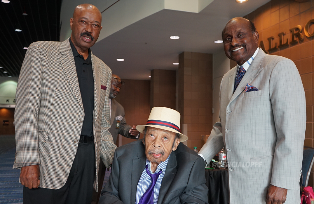 OfficialOPPF's tweet photo. RIH Bro. Burnel E. Coulon 🙏🏾. Bro. Coulon (center) served as 31st Grand Basileus of #OmegaPsiPhi from 1979 - 1982. He presided over the 60th Grand Conclave in San Francisco, CA. where the theme was "The Decade of the 80s, but Black Problems are the Same: What Now?" #QueOrleans https://t.co/tu1o8reafE