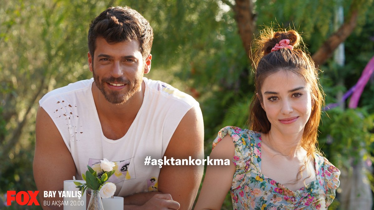 nowtvturkiye's tweet photo. Dolu dizgin yeni bölümü #aşktankorkma etiketiyle konuşuyoruz. 🥰 #BayYanlış bu akşam  20.00'de FOX'ta!  #yazFOXtabirbaşkagüzel @bayyanlisfox_ https://t.co/GXAA410E0G