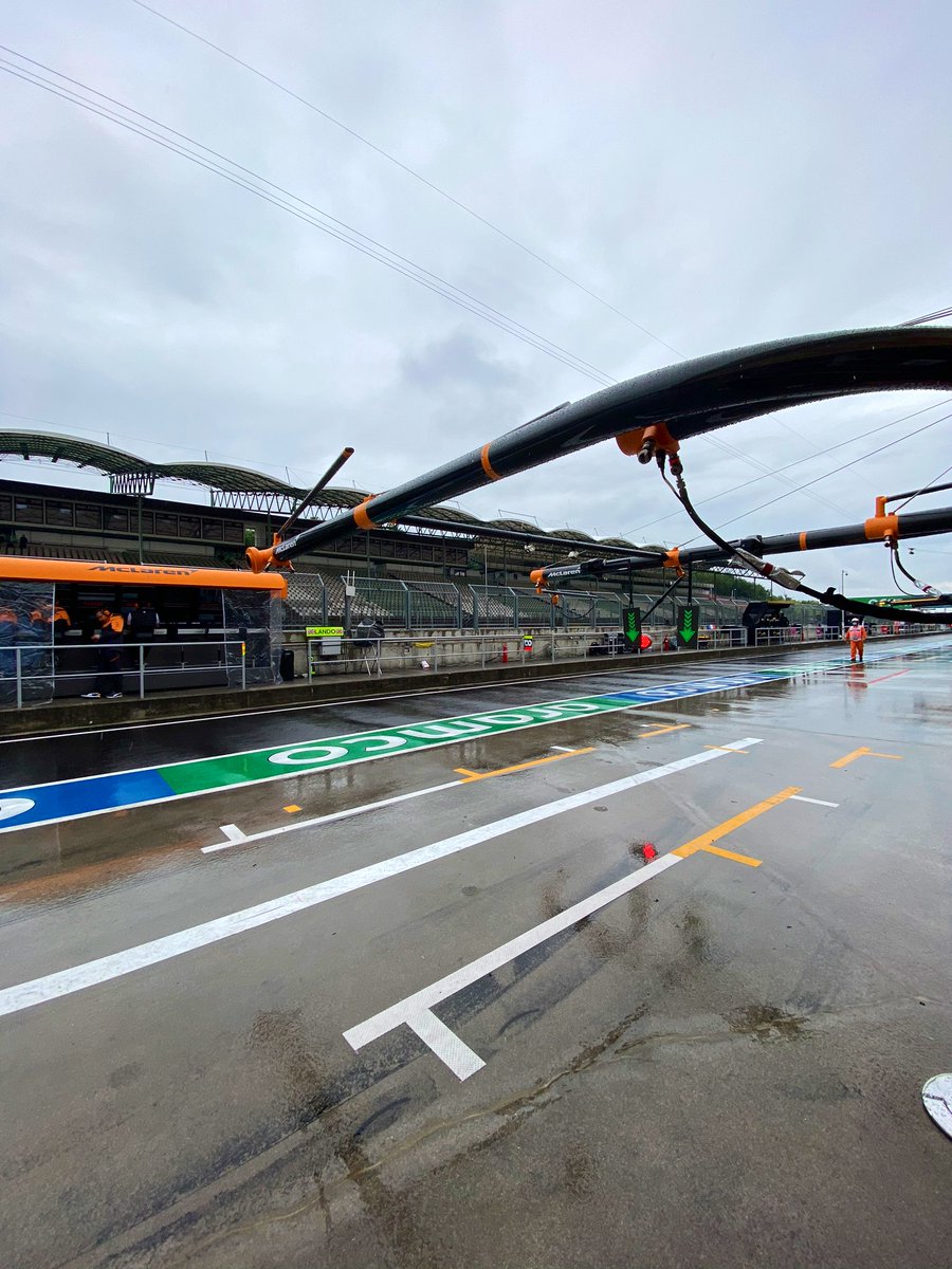 McLarenF1's tweet photo. We’re ready to go as FP2 gets the green light. But it’s certainly wet out there! 🌧

#HungarianGP 🇭🇺 https://t.co/hMDBnsjyxv