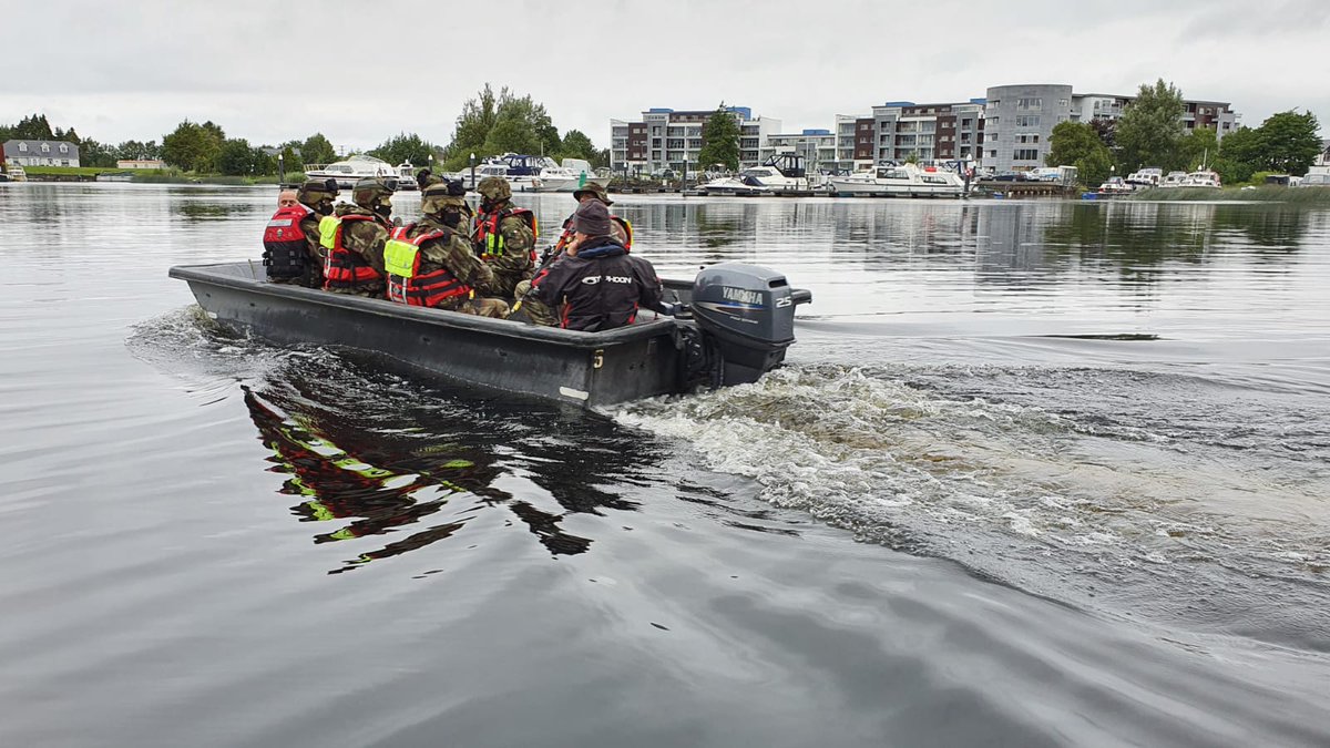 DF_Engineers's tweet photo. This week coxswains from 2 Fd Engr Coy supported @6_Inf_Bn soldiers in conducting a tactical insertion by water. @DF_Engineers are the only branch of the Army with this capability, and assist units for training and operations in all weathers and waters! https://t.co/DyosQEFntV