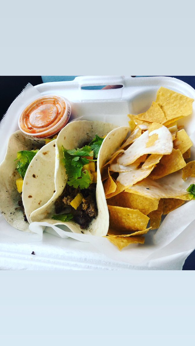 sico_don's tweet photo. Échale Pique a tus Tacos,Burritos,Nachos,🤣Quesadillas y Acompáñalo con un Jarrito bien Frio,Llama Hoy desde la 11:00am @ 3:00pm Delivery y Carry Out. https://t.co/v9XCT8xca9