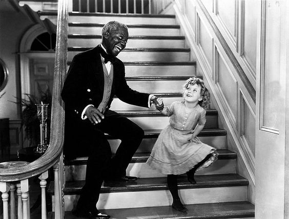 whenufeelinyou2's tweet photo. There are Mary Poppins and There are Cool crackly Poppin Breath Mints. @MoonOralCare @KendallJenner @latimes @voguemagazine @VogueParis https://t.co/hhdIYXyfu7