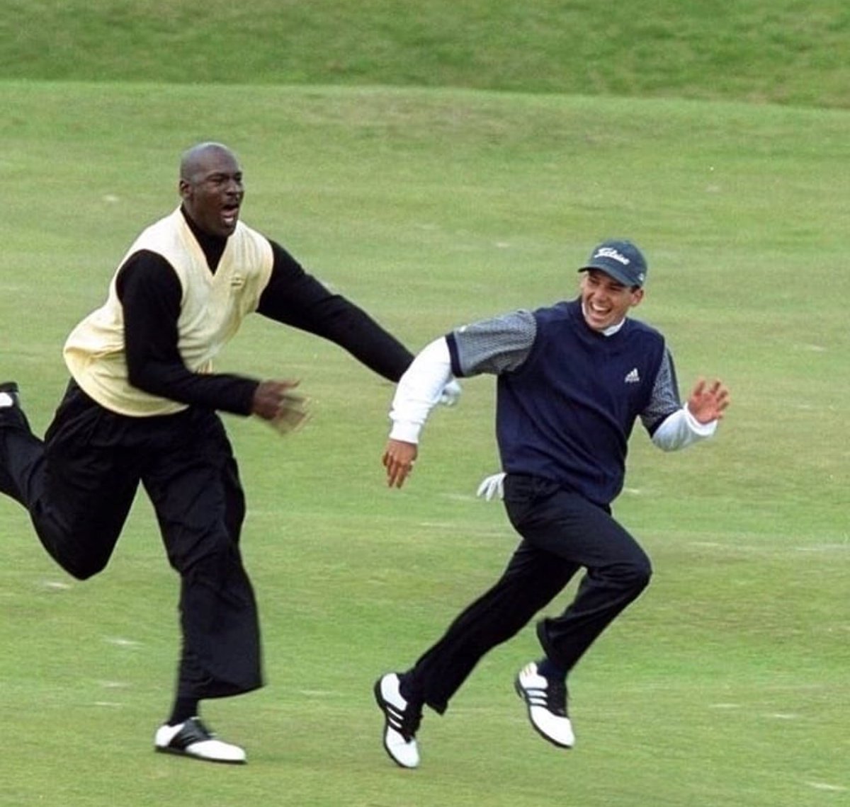RT @TomKludt: Can’t stop looking at these photos of Michael Jordan chasing after Sergio Garcia https://t.co/Lj7jmVm7la