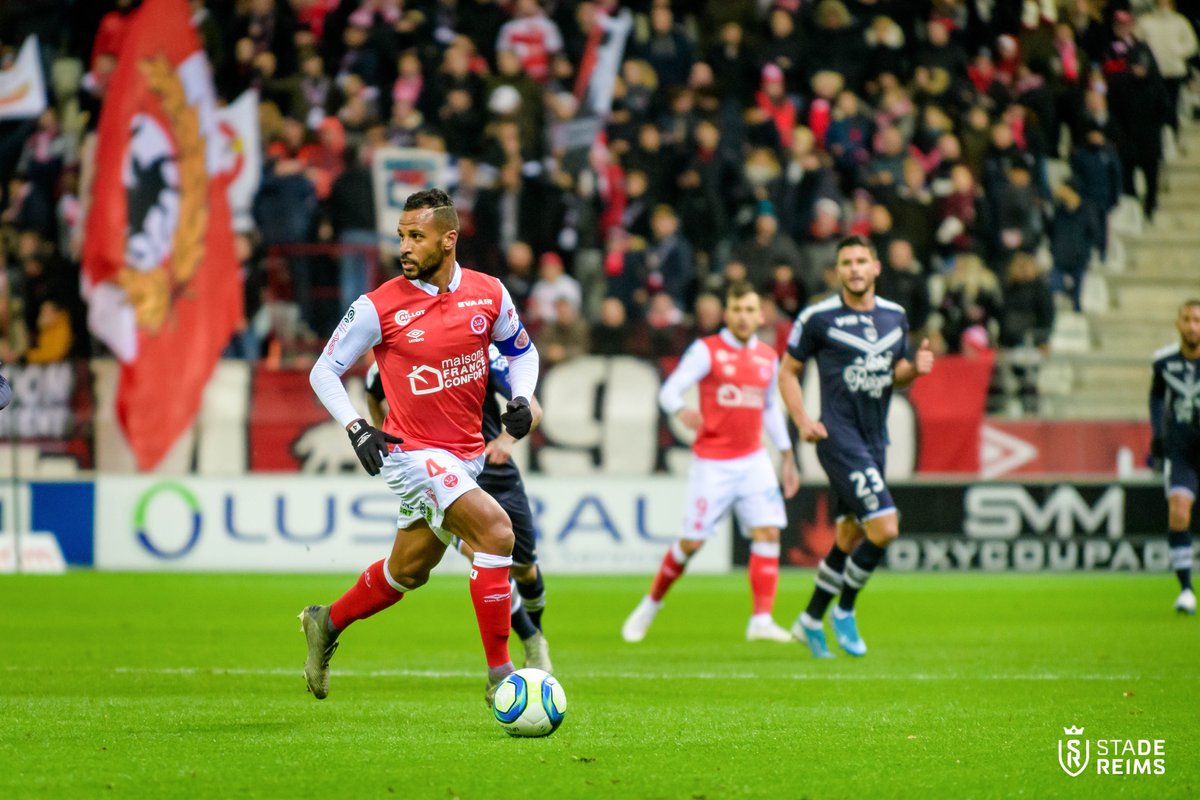 StadeDeReims's tweet photo. 🔁 Dans un respect mutuel, le #SDR et @AlaixysRomao ont décidé de mettre un terme à leur aventure commune.
Le club remercie son ancien numéro 4️⃣ pour son professionnalisme et son investissement au cours des deux saisons partagées et aura plaisir à recroiser sa route 🤝 https://t.co/f7BFbt9YBc