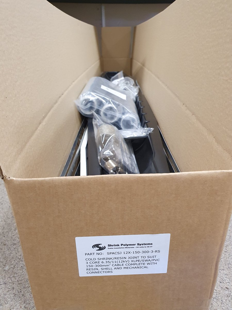 SPS_UK's tweet photo. Another urgent cold shrink joint with outer shell and resin for 300mm2 3 core 11kV xlpe cable
#cablejoints #cablejointing https://t.co/tikrL1SKzM