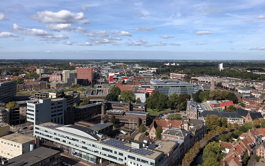 Gem_Amersfoort's tweet photo. Soesterkwartier krijgt 4 miljoen euro subsidie van de provincie voor investeringen in het vitaler maken van de wijk: https://t.co/OFGhfItF9T https://t.co/uV5XEmNux8