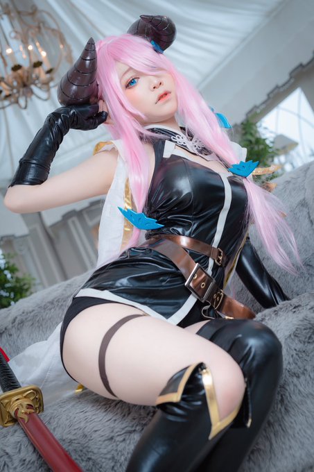 Twitterのコスプレ画像58