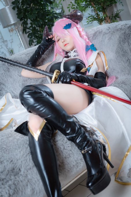 Twitterのコスプレ画像59