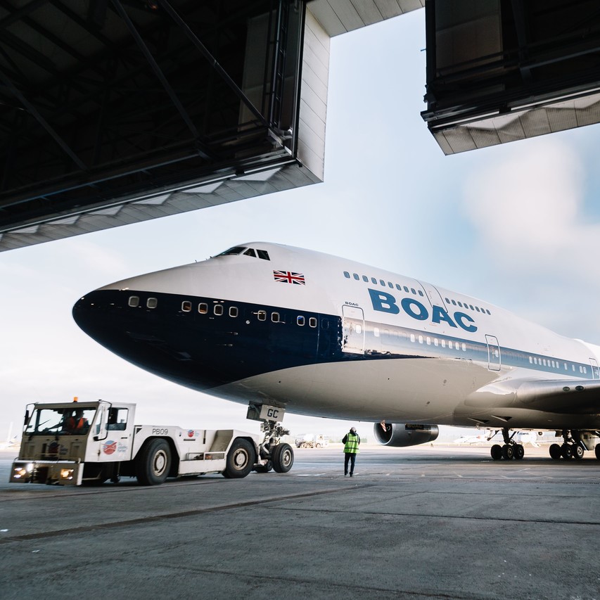 HeathrowAirport's tweet photo. A tribute to @BritishAirways’ 747 #QueenOfTheSkies, as the airline announces its intention to retire the aircraft after almost five decades of service. 

From all of us at Heathrow, farewell old friend. We’ll miss you. ✈️ #avgeek https://t.co/3woToSSJXL