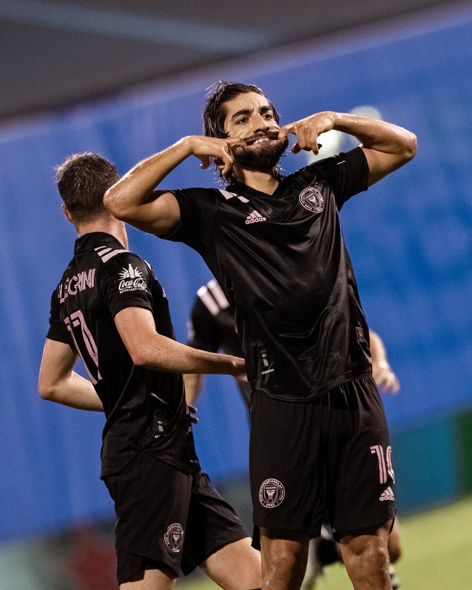 QpasaInterMiami's tweet photo. ¿Por qué tan serio?
Vamos a dibujar una sonrisa en esa cara!!!
🤡
#VamosInterMiami
#InterMiamiCF https://t.co/smYITRkscv
