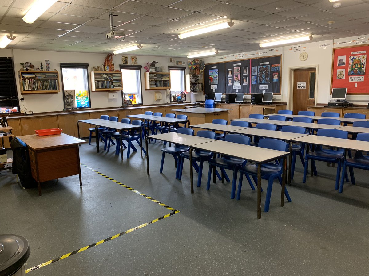 glanymorart's tweet photo. New look Art room for September #teachingtransformation https://t.co/y7YBwtwVjq