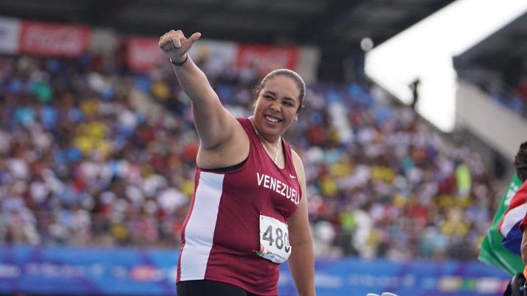 pinfantea's tweet photo. #Atletismo Rosa Rodríguez y Ahymara Espinoza se impusieron nuevamente en Eslovenia, esta vez en el Grand Prix de LUBLJANA con registros de 67.92m y 17.40m, marcas considerables teniendo en cuenta el momento de la preparación. Felicidades🥇🇻🇪

#GraciasPuebloHeroico
@NicolasMaduro https://t.co/KpqHd7JZpV