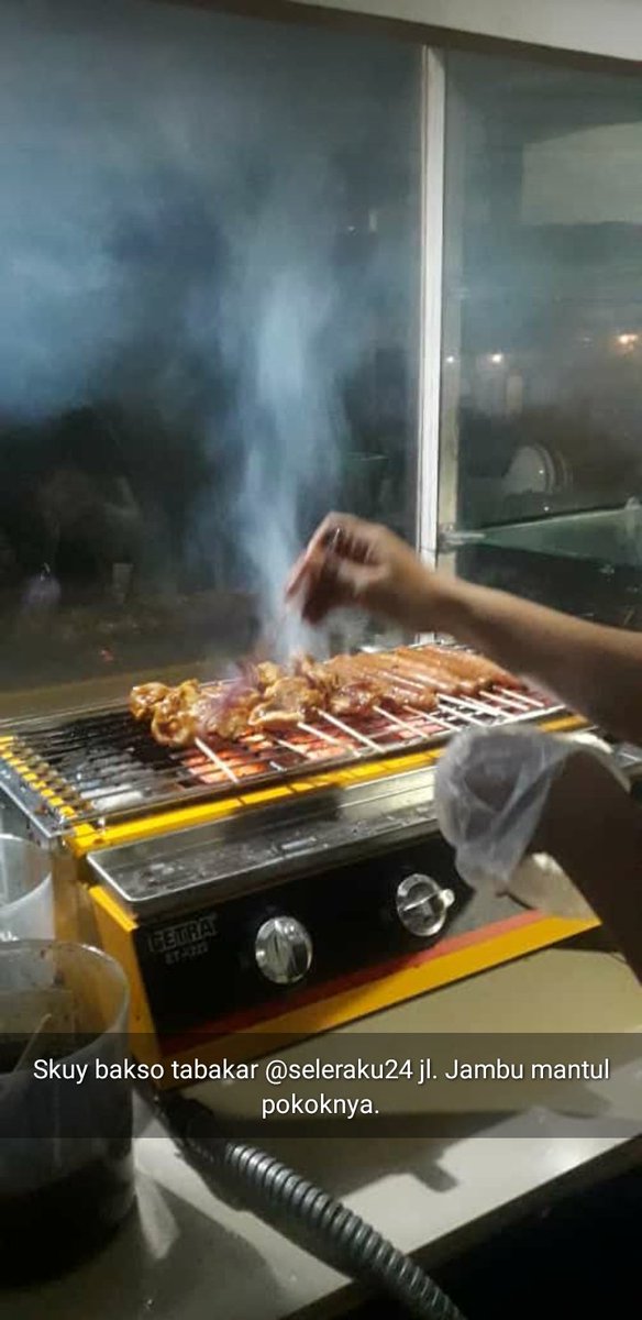 Manjo ke <a href="/seleraku24/">Aduh Only</a> jl. Jeruk ada bakso bakar mantul