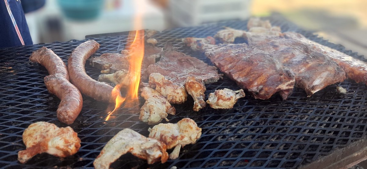 LescoCaterers's tweet photo. Flame Grilled 🔥 https://t.co/nRdLs4UI4P