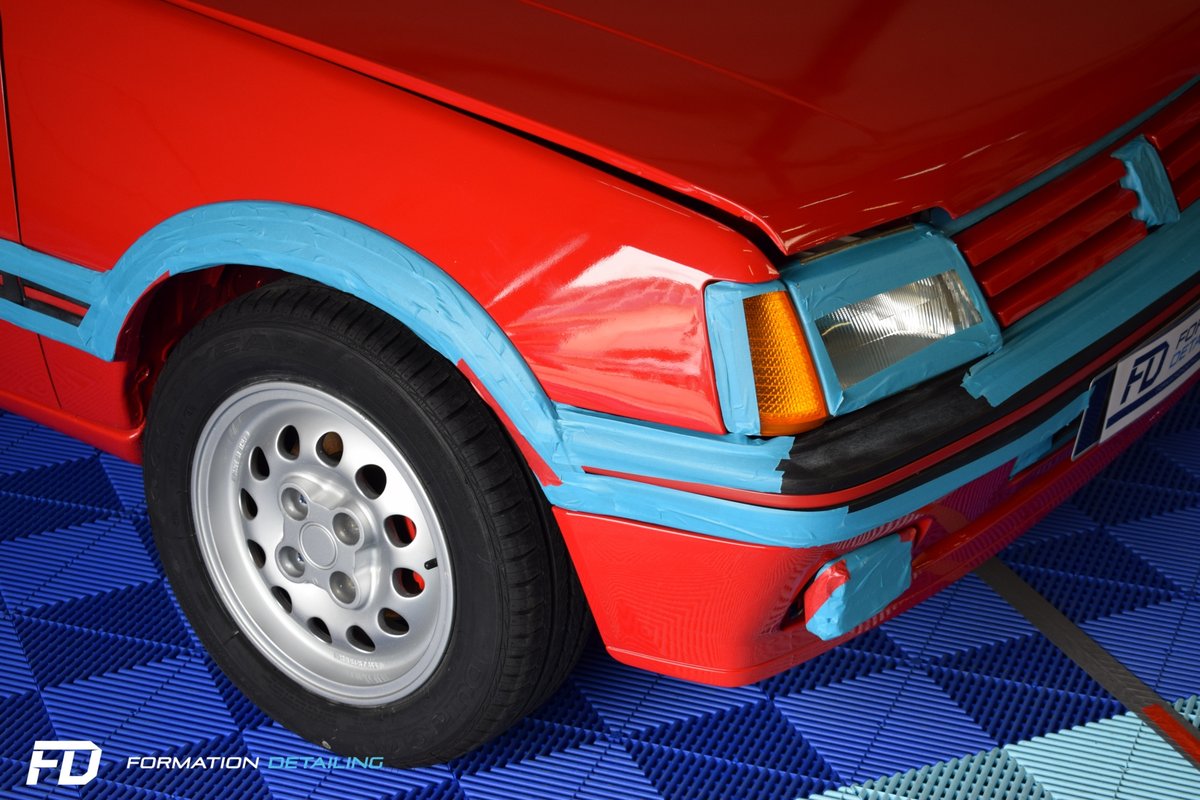 SPFFormation's tweet photo. Masquage avant polissage d'une #205 #GTI chez #formationdetailing
#detailingschool #peugeot #peugeot205 #peugeotsport #peugeot205gti #vintagecar #frenchcars https://t.co/KNtZkBwXa8