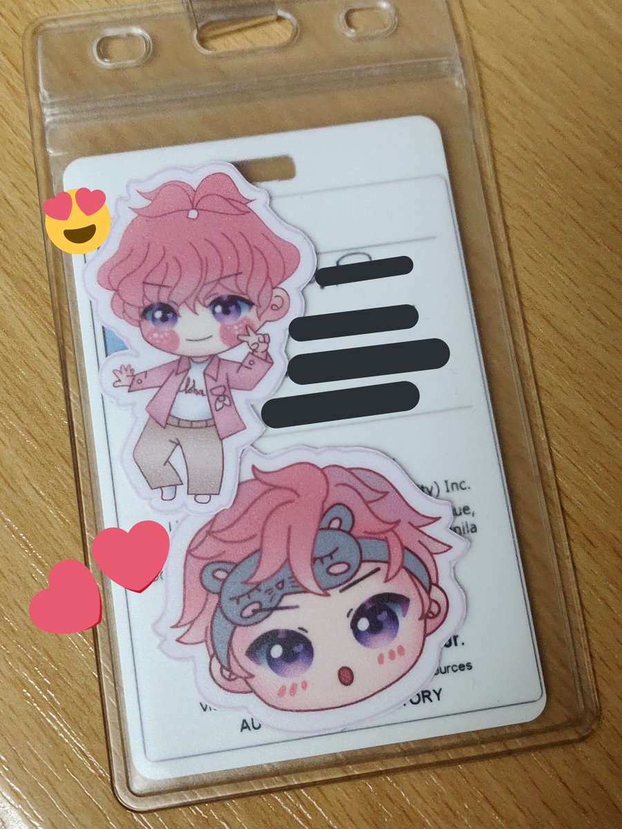 jheneeRoha's tweet photo. [HELP RT]
Sneak peek of @infinitystar_PH freebies 😁😁😁... Here's cute #라키 sticker to lighten up my mood at work... Not for sale guys! Order your #ASTRO merch from #infinitystar and you can have this... https://t.co/mb0wfNNZ7n
