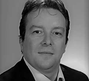 VovoxxPro's tweet photo. « La digitalisation implique la personnalisation, voire l’hyper-personnalisation » ITW de @LaverdureAlexPB  #Precisely  sur le "sans contact est-il devenu la norme ?" https://t.co/1DH79jlajf #DistributionAssurance #Assurance @LAMBIJOUEmma https://t.co/Y2QWSr2mNN