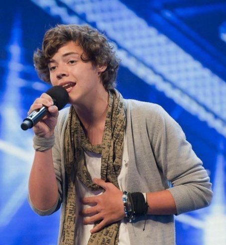 marvelgjrl's tweet photo. #SpainIsProudOfHarry

Harry me ha enseñado que tengo que ser como soy, a tratar a la gente con amabilidad, y gracias a él he conocido un amor que es demasiado fuerte y bonito, el de una fan a su ídolo. Soy mejor persona desde que él esta en mi vida. Lo amo más que a nada.😭💖 https://t.co/yJv944s13e