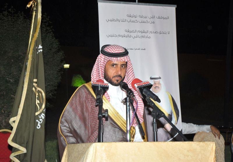 بعد مشاركة الاخ محمد بن شاكر الرياحي والاخ فيصل بن عبدالله الرياحي وحصولهم على مراكز متقدمه في مسابقة لايف البقوم قام فايز بن تركي الزين بتقديم هديه رمزيه لهم وهي عباره عن قعود لكل واحد منهم على خزام الباتلي ولد بعير ابو عجاريد اخو خزامه وذلك تكريماً لهم ولمشاركتهم باسم القبيلة.