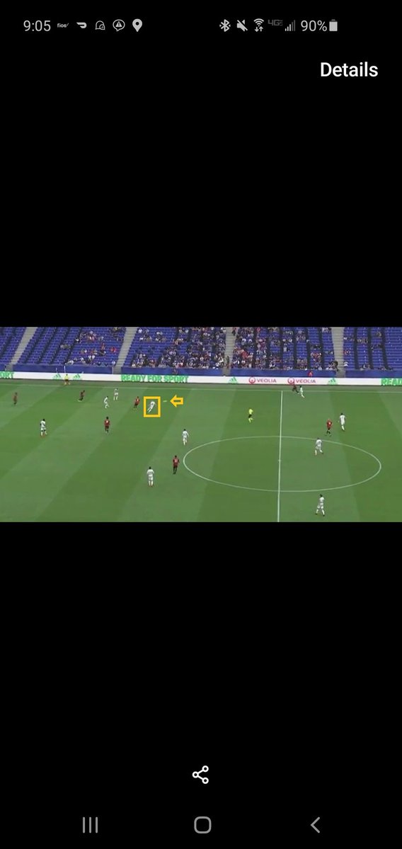 Lennon has Brown pressing in the opponents 3rd aggressively. These are right after the 2nd half kickoff and fortunately McGregor won a tackle but the entire middle of the pitch was wide open.