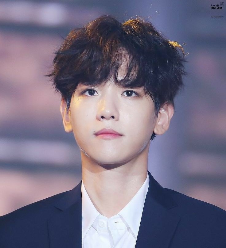 messy black hair don't care