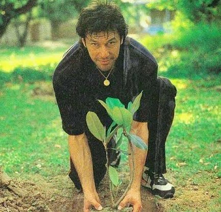 FaisalJavedKhan's tweet photo. Leadership is not about the next election, it's about the next generation. #PlantForPakistan #CleanAndGreenPakistan https://t.co/7u9cnfMTlz