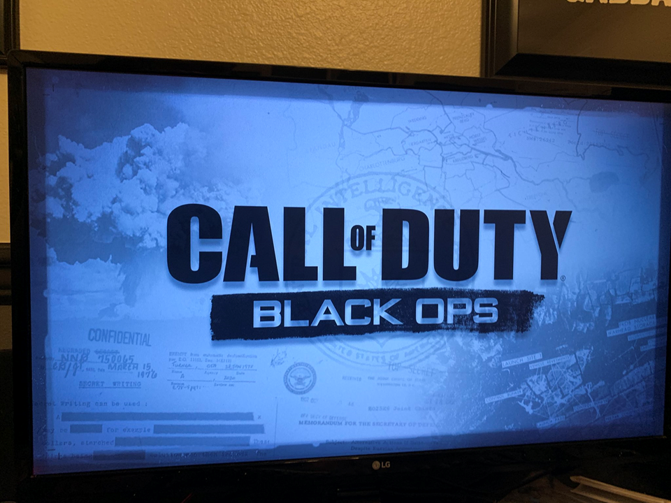TheGamingRevo3's tweet photo. BREAKING NEWS: 
People have managed to boot up the Call of Duty 2020 "The Red Door" Alpha on Xbox One and the game is called "Black Ops CIA", however, the game doesn't let you progress past the "Black Ops Splashscreen".

Thanks to @JunkratScrub115 for the tip! https://t.co/mIakuNu8mB