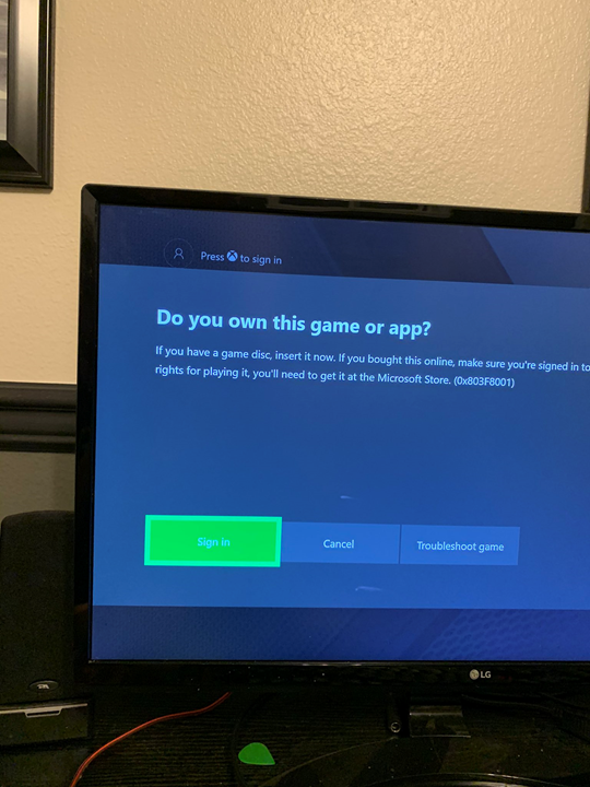 TheGamingRevo3's tweet photo. BREAKING NEWS: 
People have managed to boot up the Call of Duty 2020 "The Red Door" Alpha on Xbox One and the game is called "Black Ops CIA", however, the game doesn't let you progress past the "Black Ops Splashscreen".

Thanks to @JunkratScrub115 for the tip! https://t.co/mIakuNu8mB