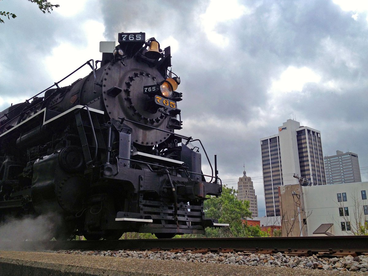 FortWayneRails tweet picture