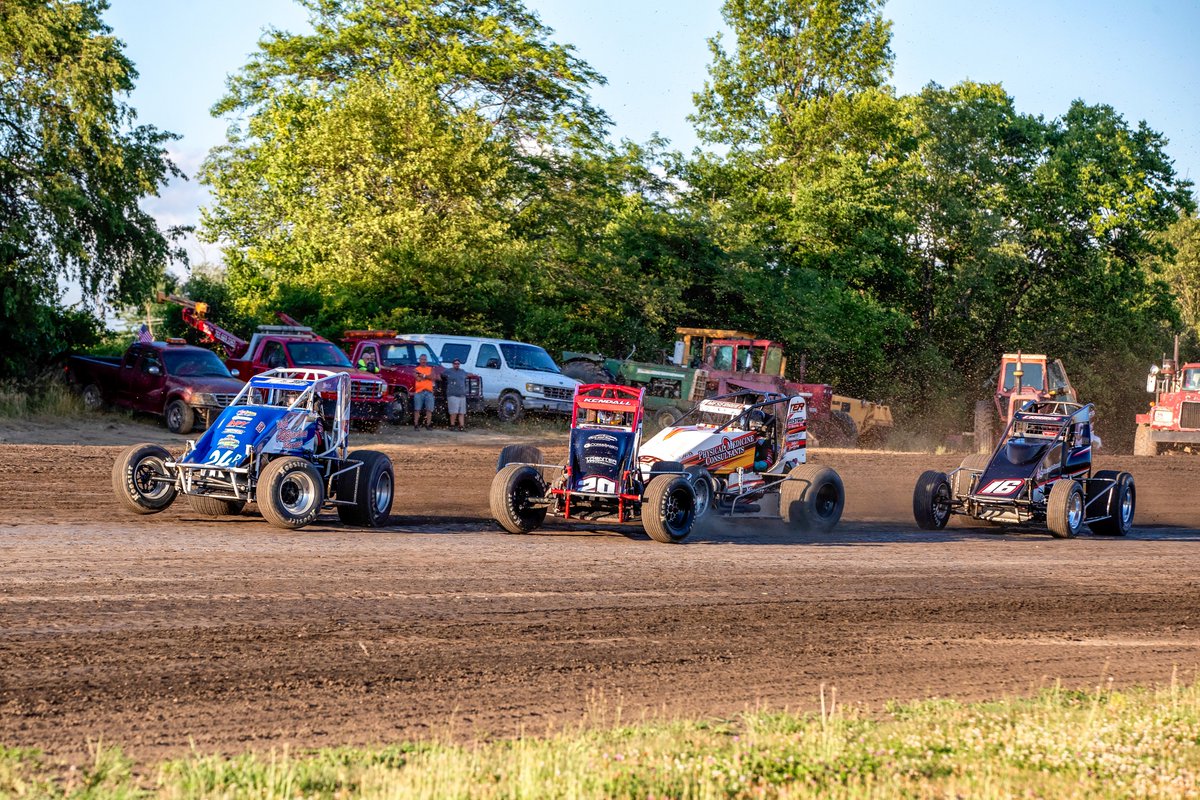 IRIphotography's tweet photo. Race Day at Gas City! Come out to see all the excitement! Hot laps at 6:30. Be There! #Supportyourlocaldirttrack https://t.co/e38WKPHem0