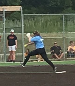 OhioThunder16U's tweet photo. Great job last night by @mcr780 @lynnsey_garcia @meghanstulz and Gator at the N.A. World Series All Star Games in Columbus.  Way to bring the Thunder! https://t.co/lOmplIKR9M