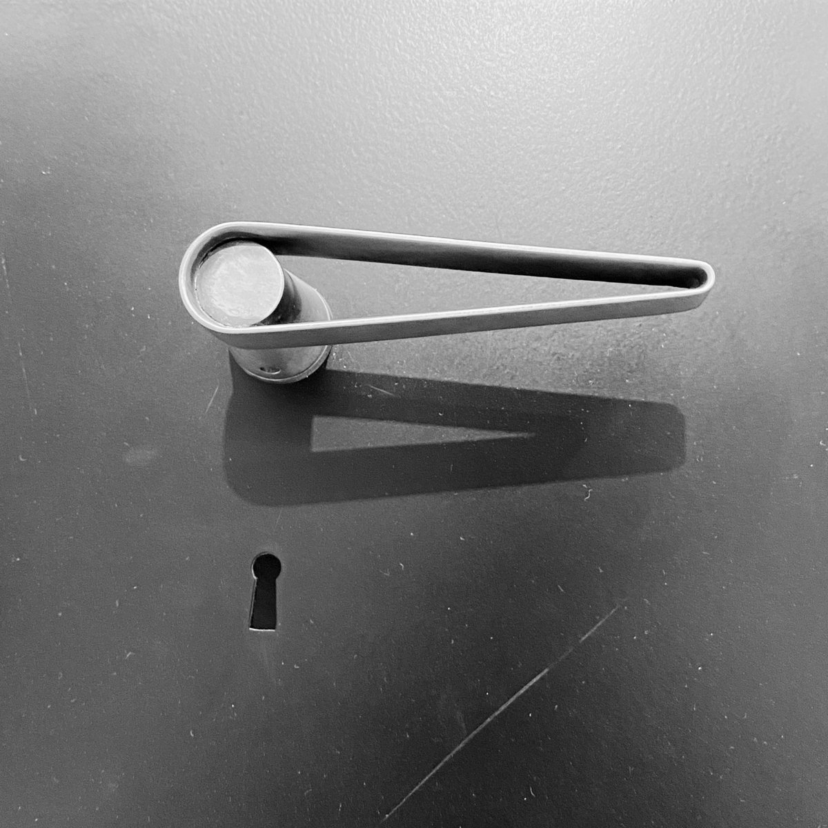 enrimelato's tweet photo. Gio Ponti. Amare l’architettura. @Museo_MAXXI https://t.co/3Z1tImbMdZ