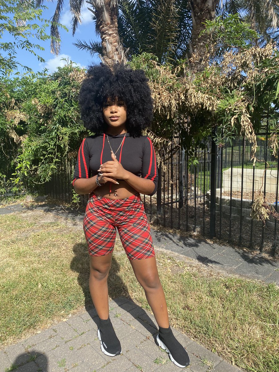 naethegem_'s tweet photo. ❤️ the sweetest b***** you’ll ever meet https://t.co/XUs3FzYX66