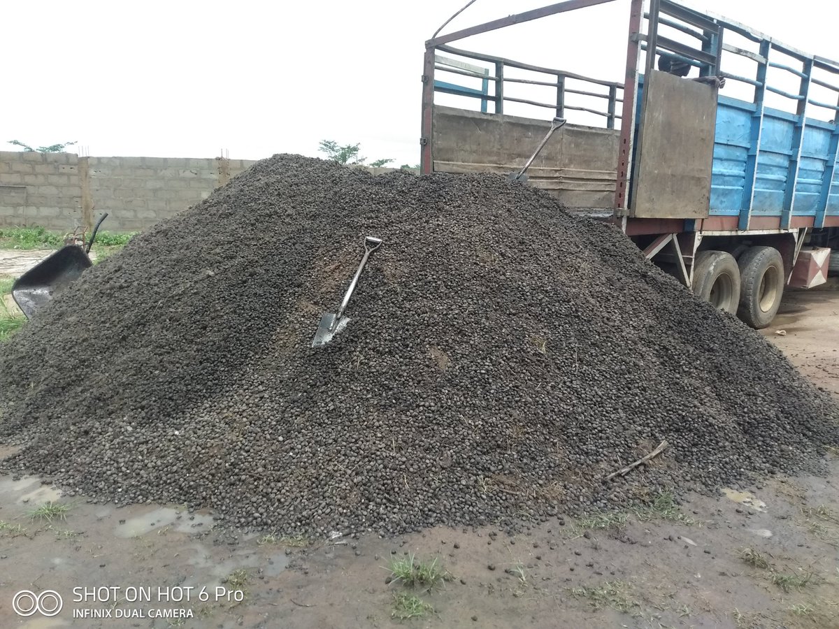 omoISEYIN's tweet photo. If you're within Ondo, Edo & Delta, you can key into the Palm Kernel Supply Chain with us. We buy uncracked Palm kernel nuts in large quantity.
Dm me for details.
Hustle in the green way. The Agro way.
Keep it legit
Help Rt for to reach more agropreneurs
#kernel #palmkernelnuts https://t.co/lvkhwqCgqI