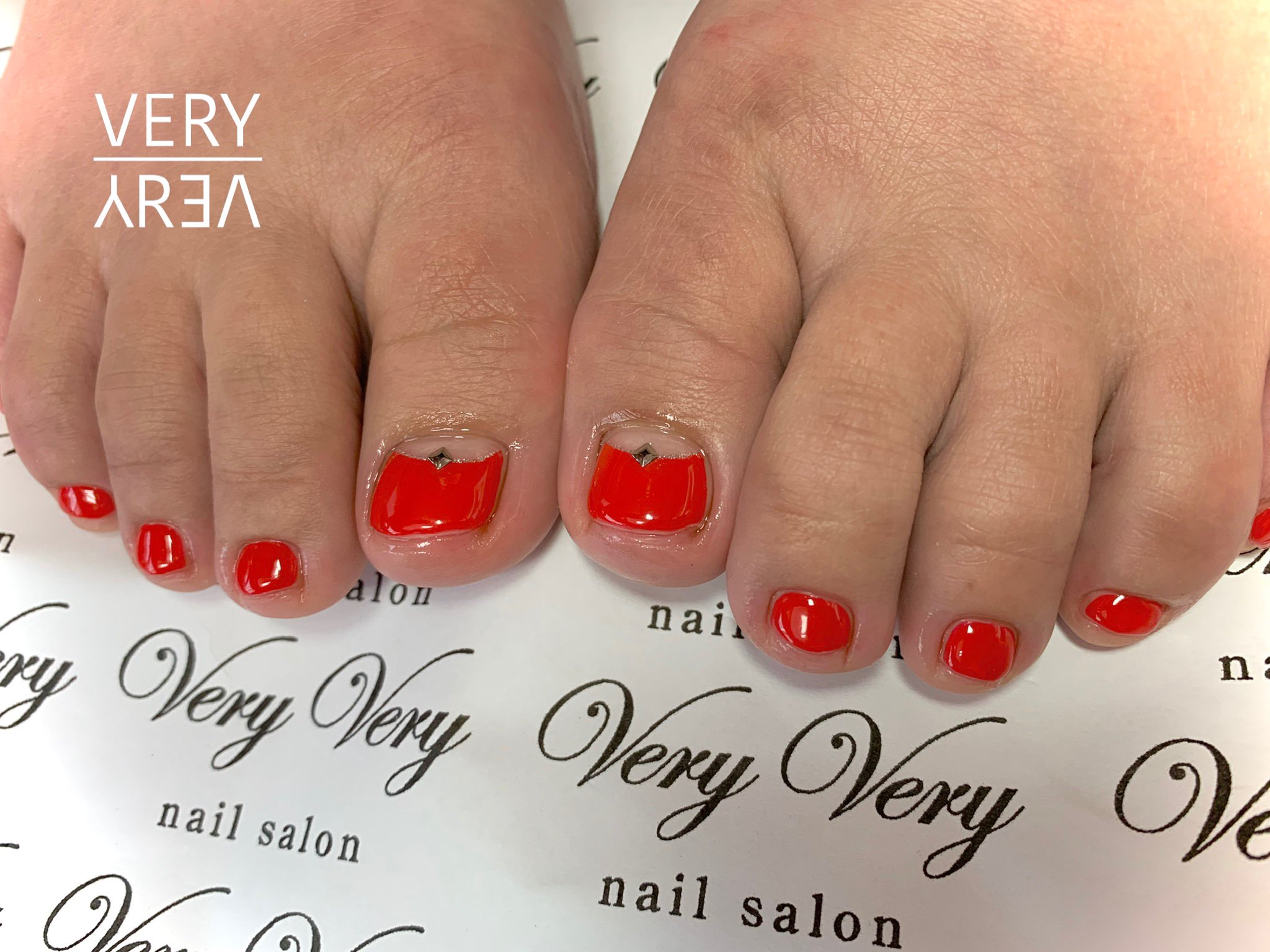 ネイルサロンveryvery フットネイル フレンチネイル 赤ネイル フットジェルネイル ネイルサロンveryvery 札幌 ネイルサロンベリーベリー 札幌ネイルサロン ジェルネイル 赤フットネイル ペディ レッドネイル フットバス付き T Co