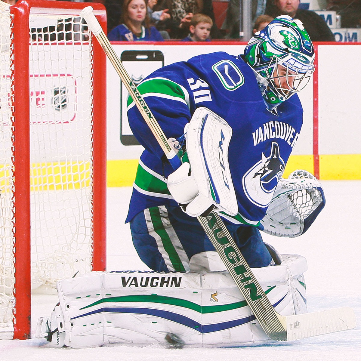 NBCSportsHockey's tweet photo. 🏆387 Wins (15th most)
🏆44 shutouts
🏆Career: 2.62 GAA
🏆Career: .915 SV%

Happy Birthday, Ryan Miller! 🇺🇸🎂 https://t.co/eaIGPlVGSM