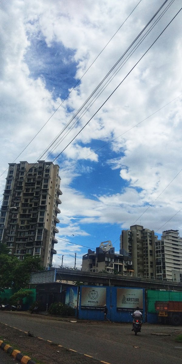 RitikaShedge's tweet photo. Lockdown #lockdown #covid #stayhome #quarantine #coronavirus #corona #staysafe #love #india #socialdistancing #stayathome #quarantinelife #photography #memes #isolation #art #follow #like #nature #photooftheday #pandemic #stayhomestaysafe #stayhealthy https://t.co/1ynNRZ9dHw