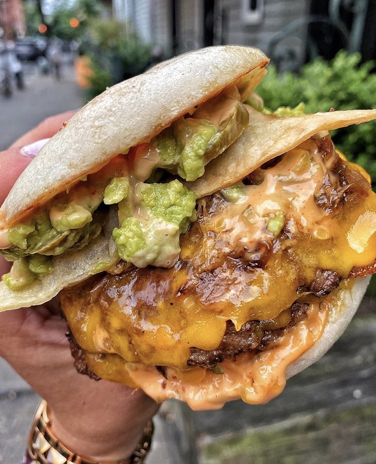 Alert the fucking RAF and get them to shoot this mess out of Gods sight. I would not sleep safely at night knowing this monstrosity was out roaming the streets and I would immediately buy a gun to keep my family safe from itThey call this one “Robbie Williams’ best tattoo”