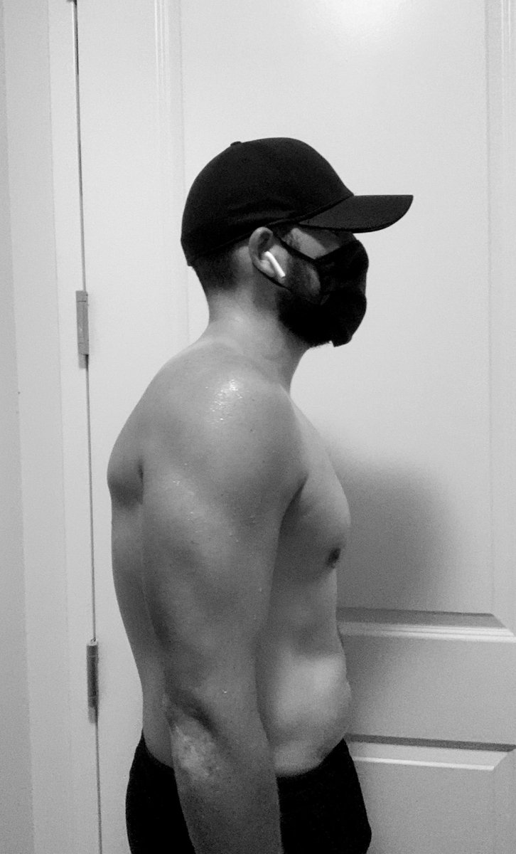 MichaelDFlash's tweet photo. It’s not even for results anymore it’s has become doing what I said I would do and more that’s it never less..results are just the byproduct. It’s been over 5+ years since being at this weight 213.6lbs #onefitty #phase1 https://t.co/mQjWQGiG9D