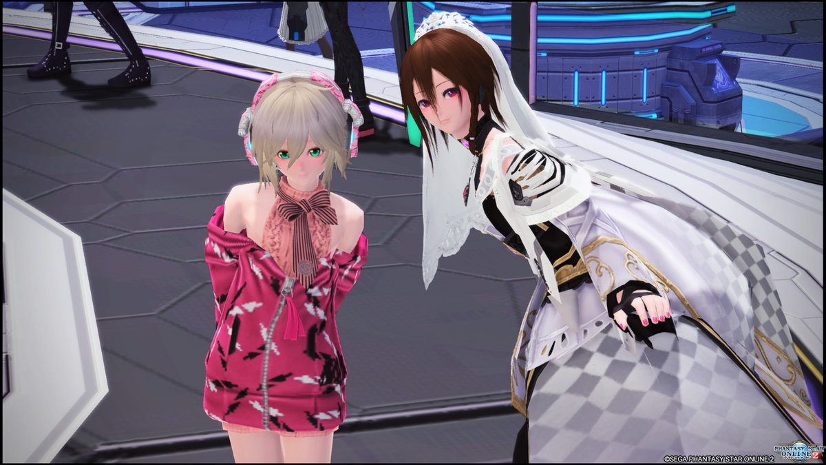 ハルヴァン Pso2男の娘ショートヘア集会 最初はドレス風使い回して参加したよー １ 天魔ガイさん ２ サプラさん ３ ミキさん ４ レンさん サプラさんなにこのセクシーな目線と格好 ミキさんお互いにインナーを見せるショートパンツスタイル