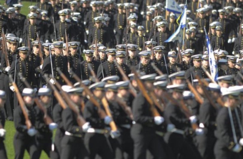 BillSchweigart's tweet photo. F*ck It Friday: Here’s TWO chapters of RUNNING LIGHT. Chap 36, where Corey arrives at Kyle’s alma mater for the Coast Guard Prom, and Chap 37, where they drill, baby, drill...
https://t.co/PEkfPBqgi4
https://t.co/jVtnuiKeDQ
#runninglight https://t.co/iWA80aXJIL