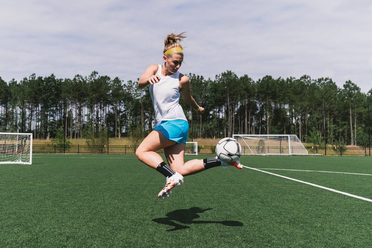 soccerdotcom's tweet photo. Celebrating her greatness.
@GoalFiveSoccer is built for the female baller and her drive to be the best.
Learn more and shop all things #GoalFive here โก๏ธ https://t.co/w6mGE9QjlK https://t.co/dLPXp7dpeE