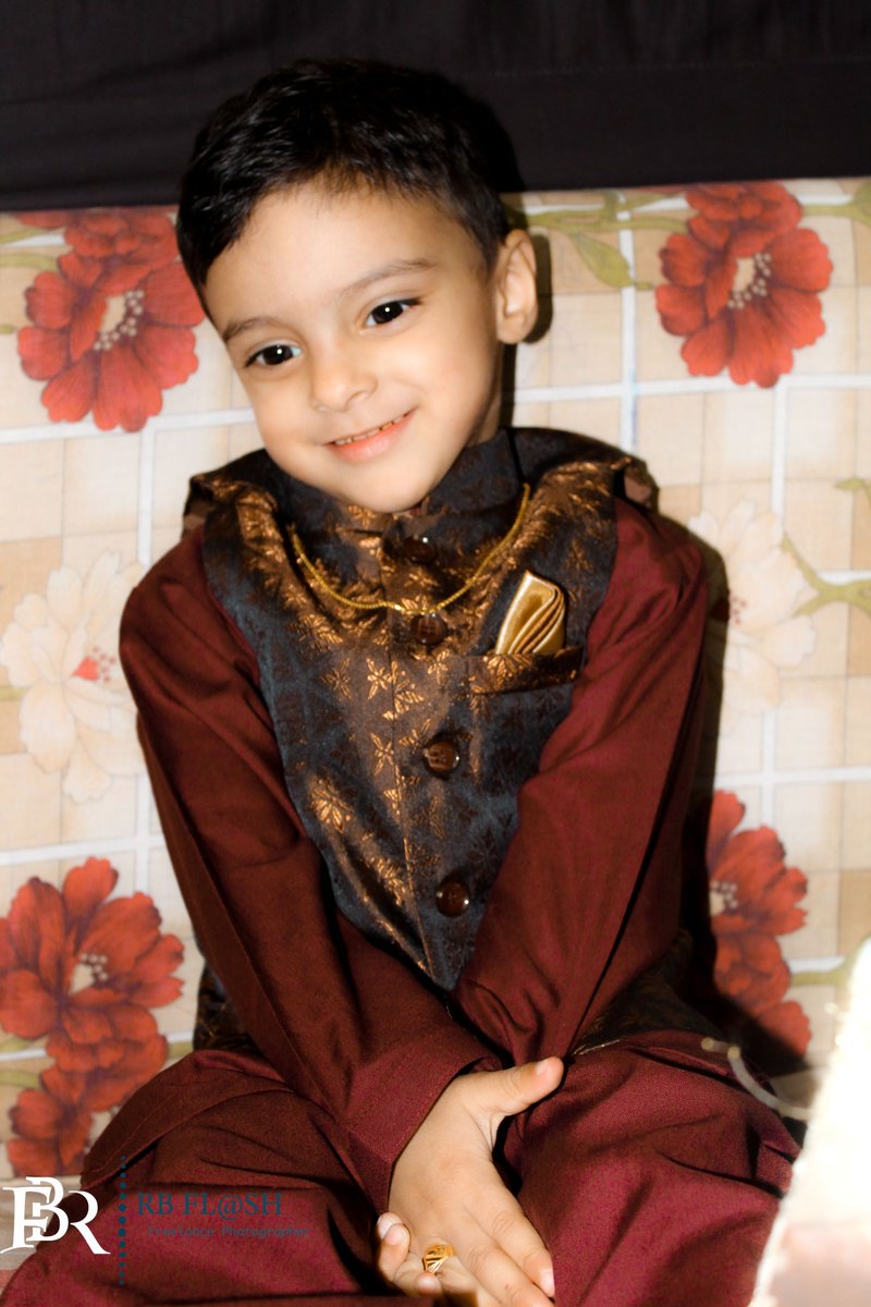 RBFlashstudio's tweet photo. Masha Allah 
Shanu's Instagram: Official_shani45
#RB_Flash_freelance_photographer #RB_Flash #FBR_Flash #Rabiaphotographer #RabiaBibiphotographer
#kids #kidsphotography #babyphoto #kidsfashion #kidsofinstagram #newbornphotography #cutekids #cutekid #childrenphotography #kidsphoto https://t.co/8IWs91VCtZ