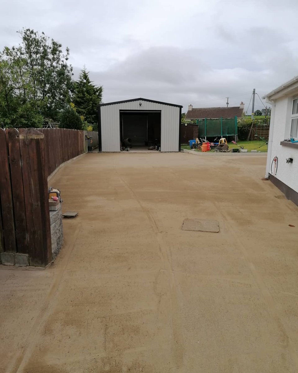 StevenMcneilly's tweet photo. Driveway finished today using tobermore Shannon and silver sienna

Preparation
Drainage
Paving

#tobermore #paving #patio #takeuchi #gehl #groundwork #builttolast #steps #stillmoretodo https://t.co/wEGSj1pRrF