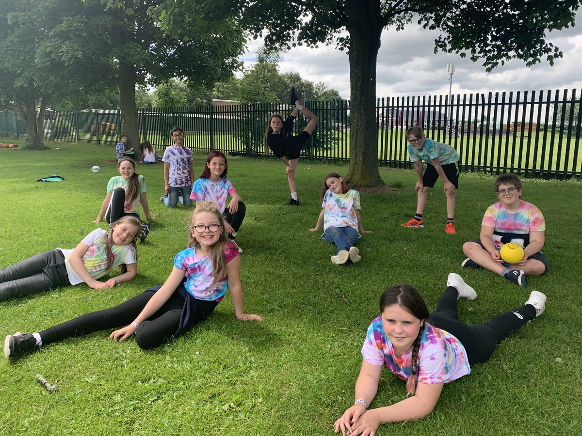 Safe to say this year has been a strange one, but getting to spend the last 4 weeks with this little Y6 bubble -  ‘The Blue Metric Potatoes’ - has been great! Good luck in the next chapter to you all! #BCNPSlockdownleavers <a href="/BarntonMrsM/">Cerri Morris</a> @barntonMrS @BarntonMissB_ <a href="/BarntonMrsL/">Alison Lawson</a>