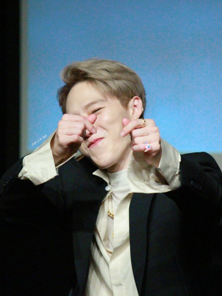 LUTL1024's tweet photo. BC 생일축하해요. ❤
건강잘챙기고 아프지마세요 ~
얼레리꼴레리 대박나자 !!!
@1team_twt
#원팀의_히든카드_BC카드
#Its_Ya_Birthday_BC https://t.co/R25uhPGVN5